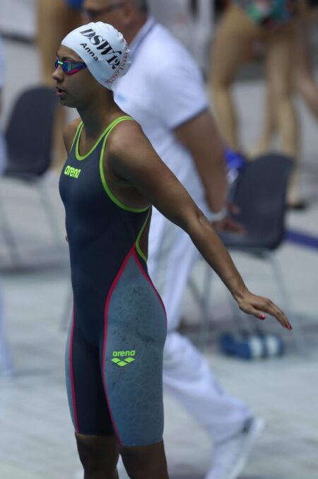 Anna Elendt Shatters Records with Impressive 100 Breaststroke Performance in Berlin!