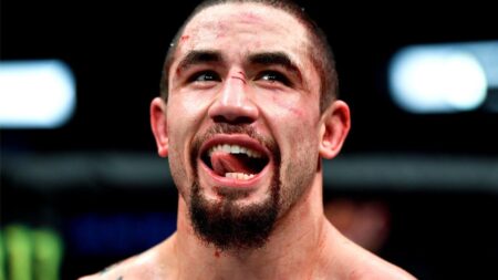 Robert Whittaker Shares His Insights on Facing Reinier de Ridder at UFC Abu Dhabi