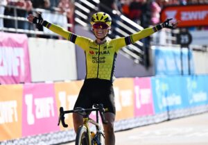 Ferrand-Prévot Dazzles with Solo Triumph in Spectacular Paris-Roubaix Debut (+VIDEO)