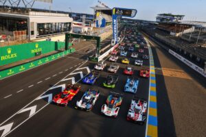 Ferrari Dominates Hour 6 at Le Mans 24 Hours, with Porsche Hot on Their Heels!