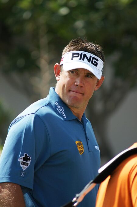 Lee Westwood in hunt to end 31-year wait after capitalising on m LIV Golf boost – The Mirror