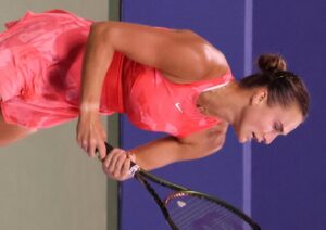 Sabalenka’s Stunning Victory Over Raducanu in Wimbledon Showdown!