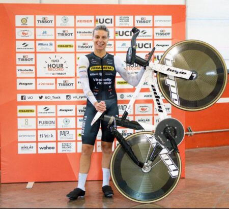 Vittoria Bussi Aims for Dual World Records in Spectacular Aguascalientes Comeback