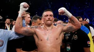 Usyk Crushes Dubois in Thrilling Rematch to Reclaim Undisputed Crown