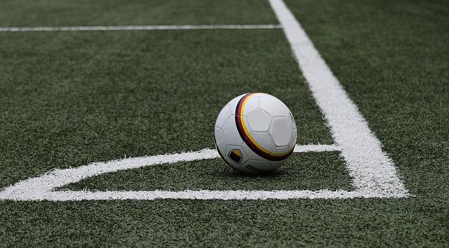 Trump Ignites Fierce Debate Over Controversial Sports Team Names