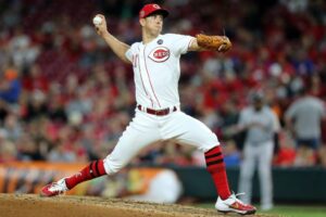 Reds Pitchers Shine in Dominant Shutout Victory Over Marlins