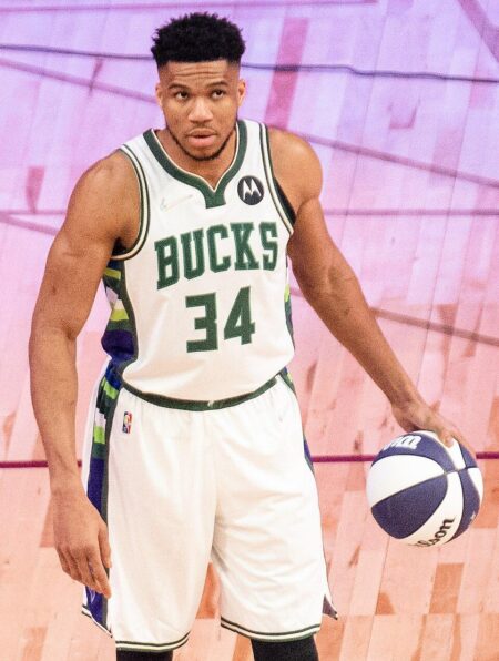 Giannis Antetokounmpo Delivers a Powerful Message This Weekend