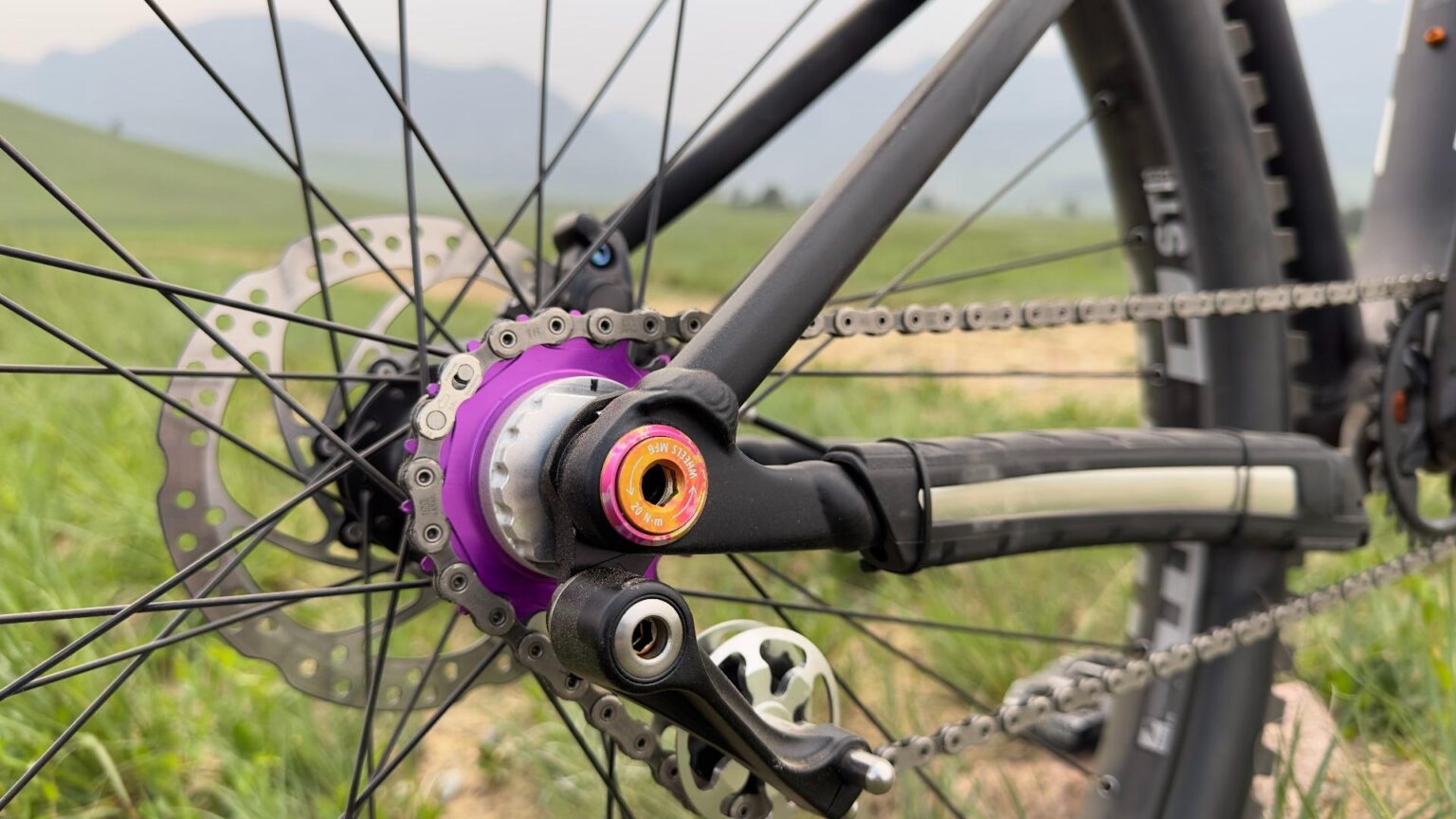 Wheels Mfg Goes Single Speed With New SOLO-HG Conversion Kit, Chainrings & UDH-Delete Dropout 666