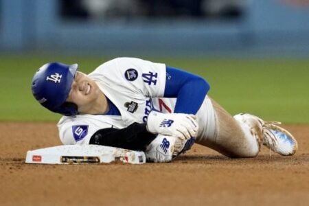 Dodgers’ Ohtani Injured After Knee Hit by Line Drive in Rocky Game