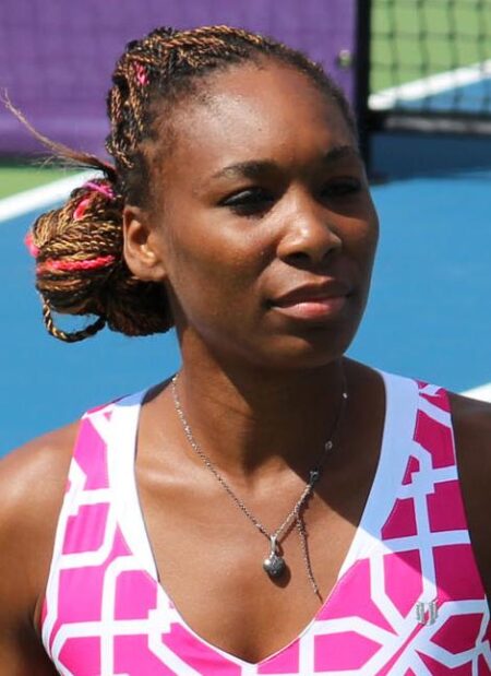 Venus Williams Advances at the US Open: Teaming Up with Leylah Fernandez for Doubles!