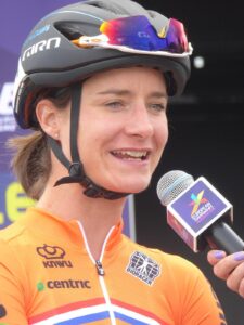 Marianne Vos Claims Second in Thrilling All-Dutch Podium at Classic Lorient Agglomération