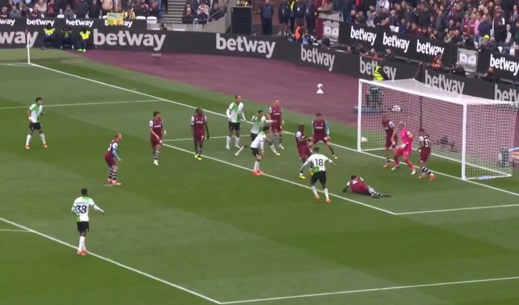 Areola’s Own Goal Boosts Spurs to a 3-1 Advantage Over West Ham