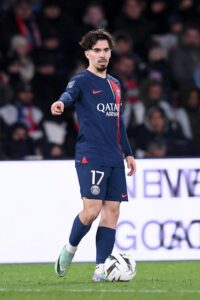 Vitinha Battles Through Grueling PSG Training Ahead of High-Stakes Champions League Showdown in Barcelona