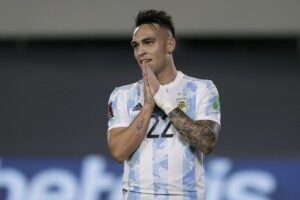 Meet Panichelli: The Argentine Striker Dominating the French League
