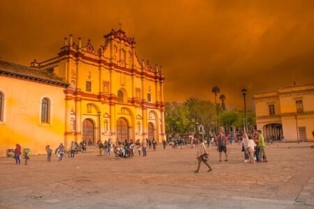 Cristobal Llorente and Nathaniel Collins II Set for an Epic Showdown in Glasgow on April 17