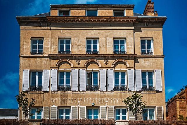 Barcola Sparks Paris Saint-Germain to a Thrilling Narrow Victory Over Le Havre AC Barcola Sparks Paris Saint-Germain to a Thrilling Narrow Victory Over Le Havre AC