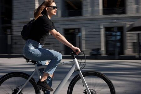 From Trash to Trend: The Revolution of Recycled Cycling Apparel