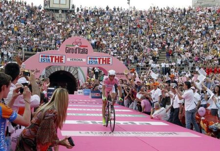 Giro della Toscana: Giulio Pellizzari Clinches Victory with Daring Solo Attack in Final Kilometre
