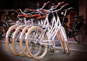 Just 5% of Bike Designers Are Women: Eye-Opening Study Reveals Stark Gender Gap