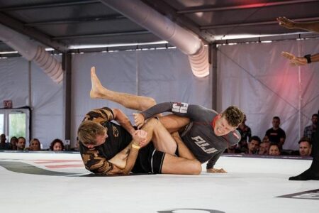 MMA Weekend: 3 Takeaways From Women’s Fights At PFL Chicago And UFC Edmonton – Yardbarker MMA Weekend: 3 Takeaways From Women’s Fights At PFL Chicago And UFC Edmonton – Yardbarker