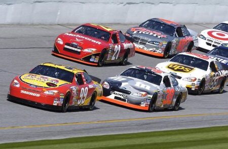 Other NASCAR drivers react to Carson Hocevar and Ryan Blaney fight Other NASCAR drivers react to Carson Hocevar and Ryan Blaney fight