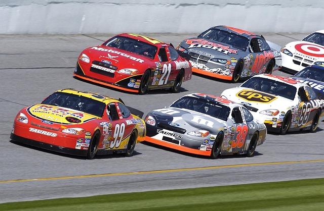 Other NASCAR drivers react to Carson Hocevar and Ryan Blaney fight Other NASCAR drivers react to Carson Hocevar and Ryan Blaney fight